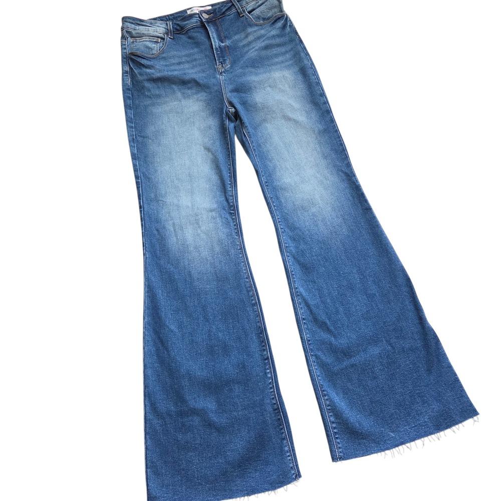 Risen X Freckled Poppy Jeans 1X High‎ Rise Flare Raw Hem Denim Blue